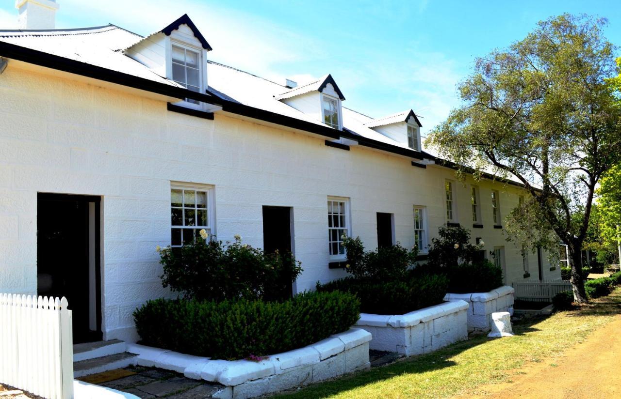 Lythgo'S Row Colonial Cottages Pontville ภายนอก รูปภาพ
